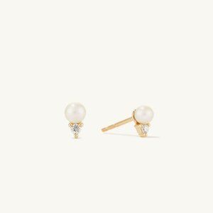 Mejuri Diamond Pearl Earrings